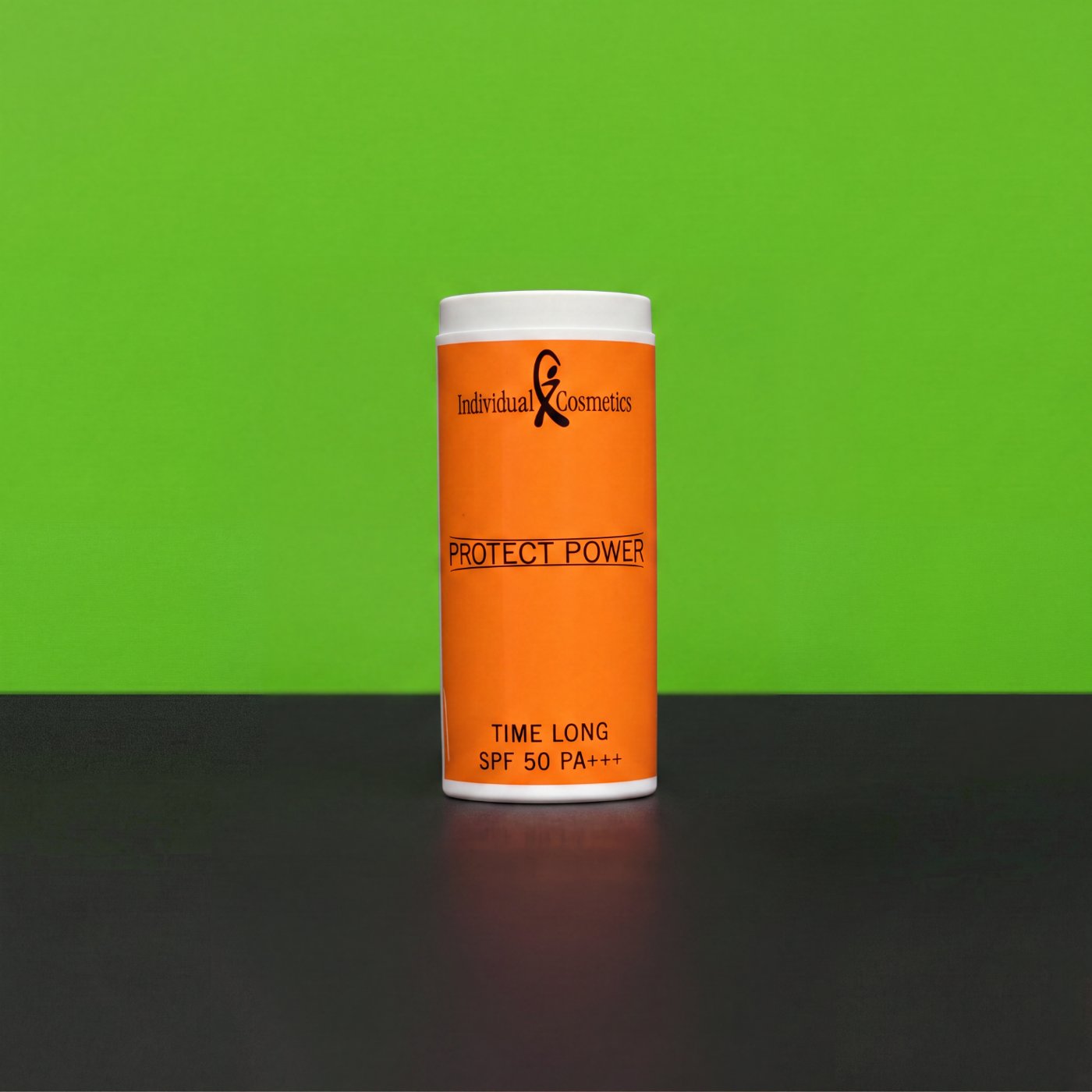 Orange Kunststoffdose mit weißem Siebdruck